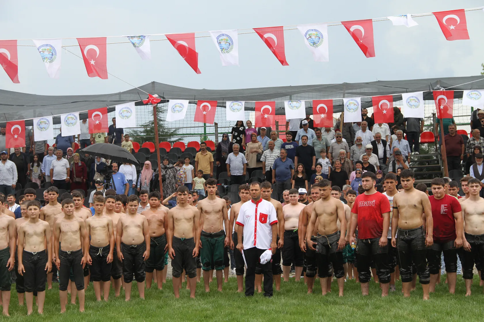 Salıpazarı Belediyesi 2. Yağlı Pehlivan Güreşleri coşkuyla düzenlendi