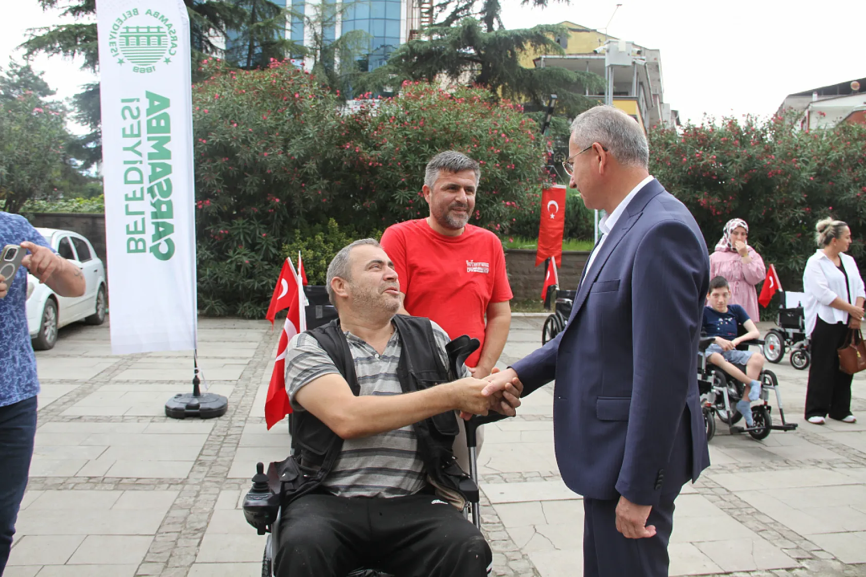 Samsun Çarşamba'da 20 engelli aracı sahiplerine teslim edildi
