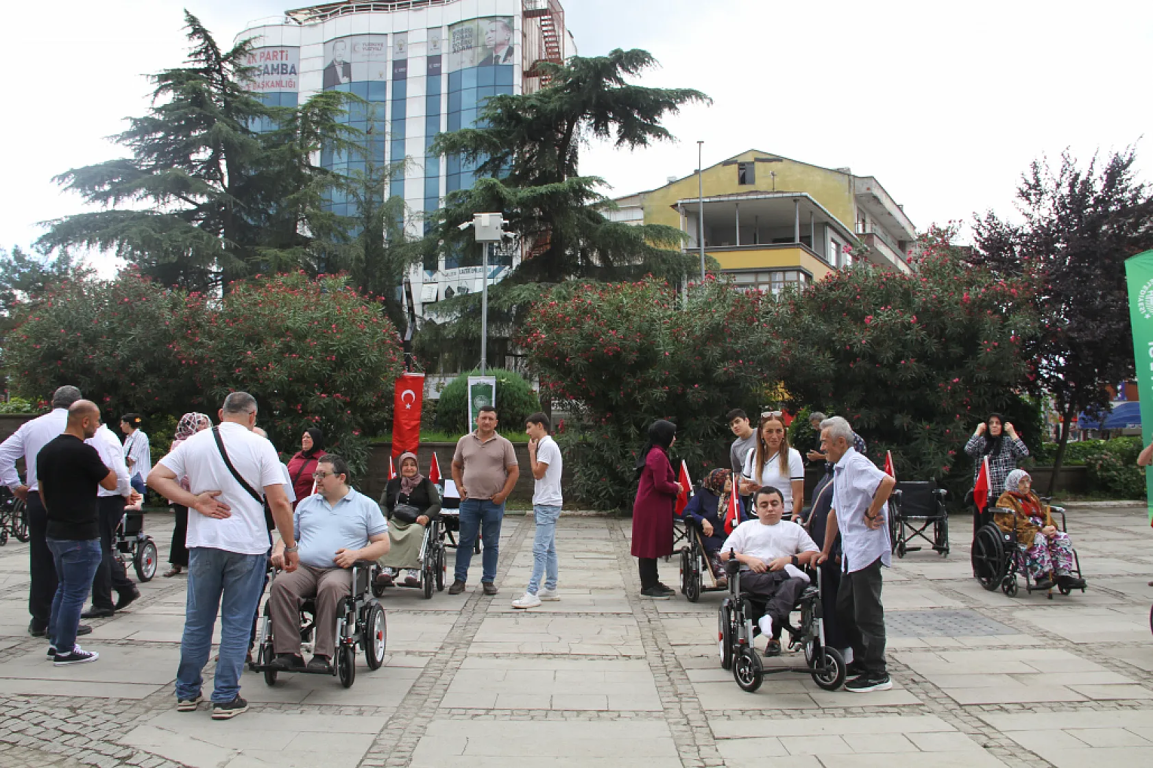 Samsun Çarşamba'da 20 engelli aracı sahiplerine teslim edildi