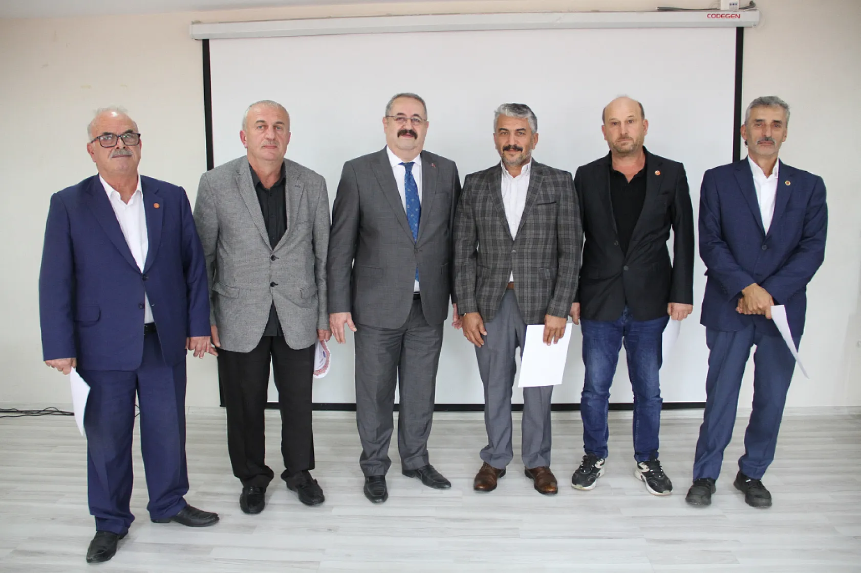 Kokarcaya Karşı Mücadelede Muhtarlara Teşekkür