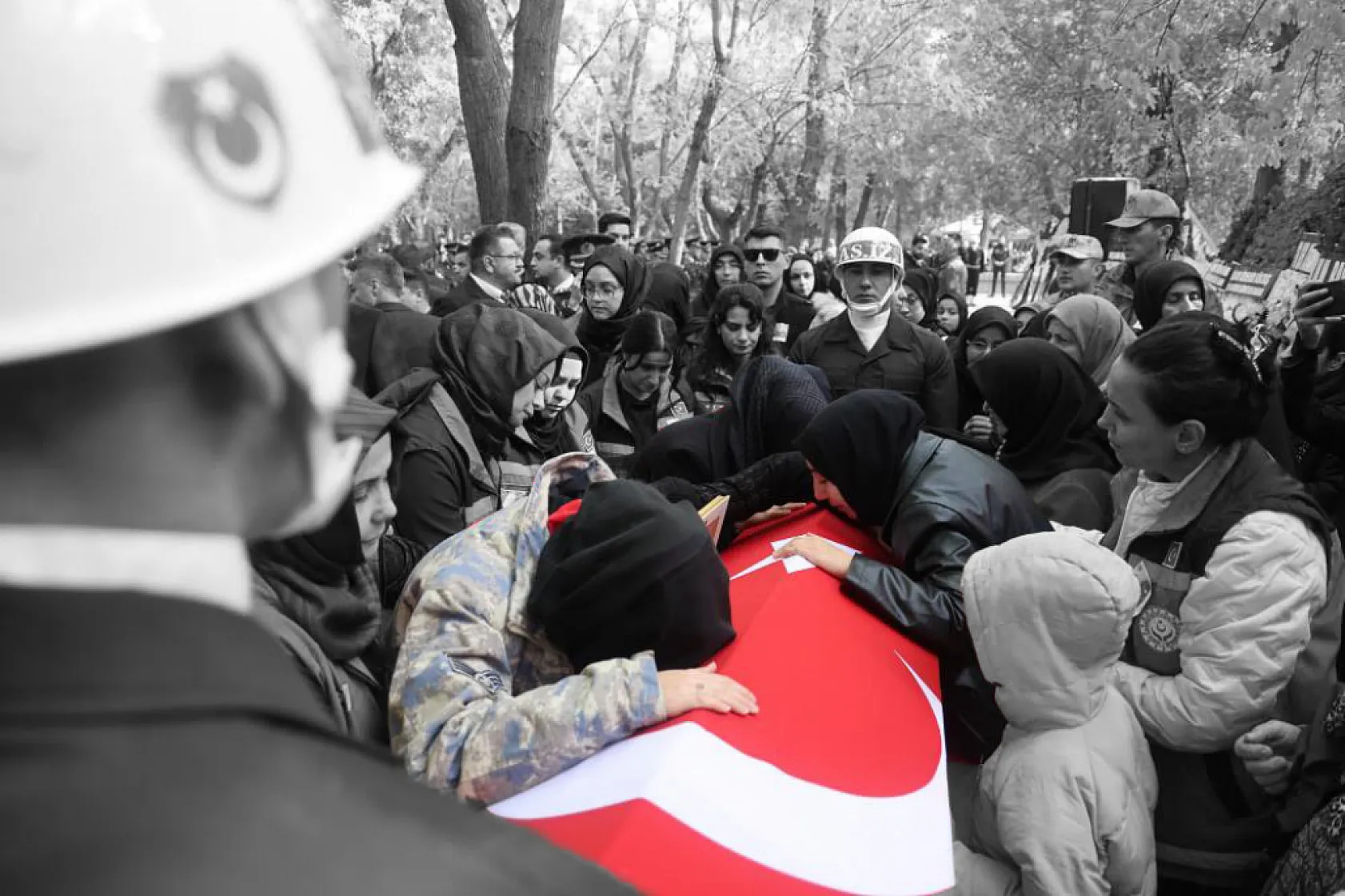 Türkiye şehitlerini uğurladı