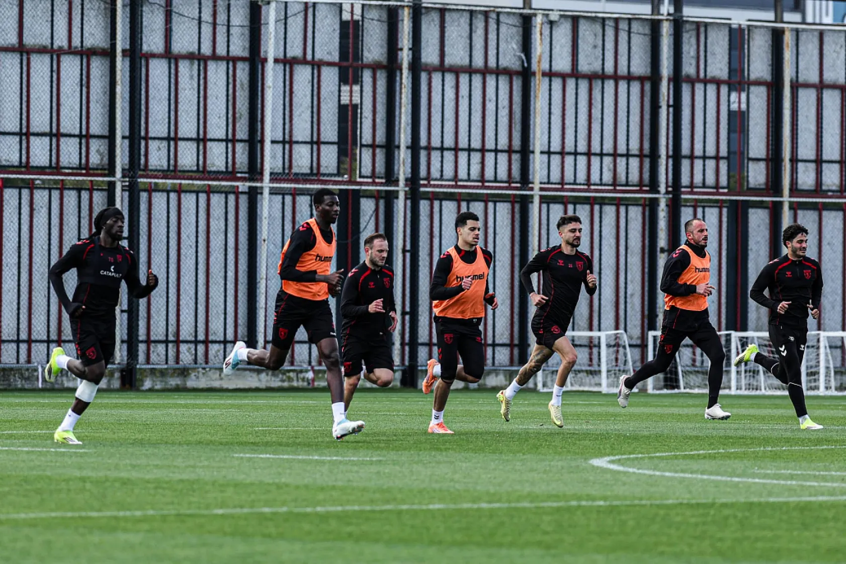 Samsunspor beşiktaş maçı hazırlıklarına başladı