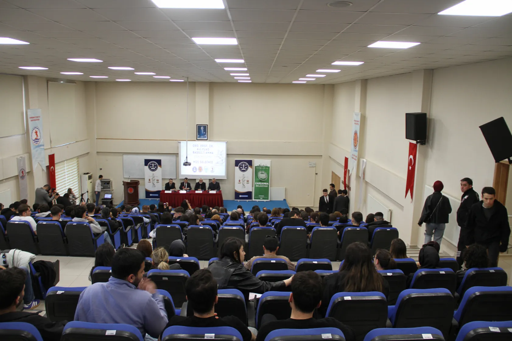 Türk hukukunun önemli ismi Başgil unutulmadı