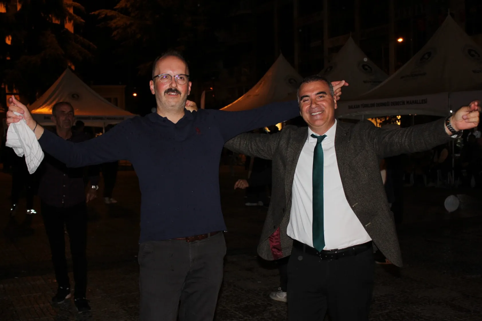 Yöresel Tatlar, Halaylar : Samsun'da Balkan Rüzgarı Esti!