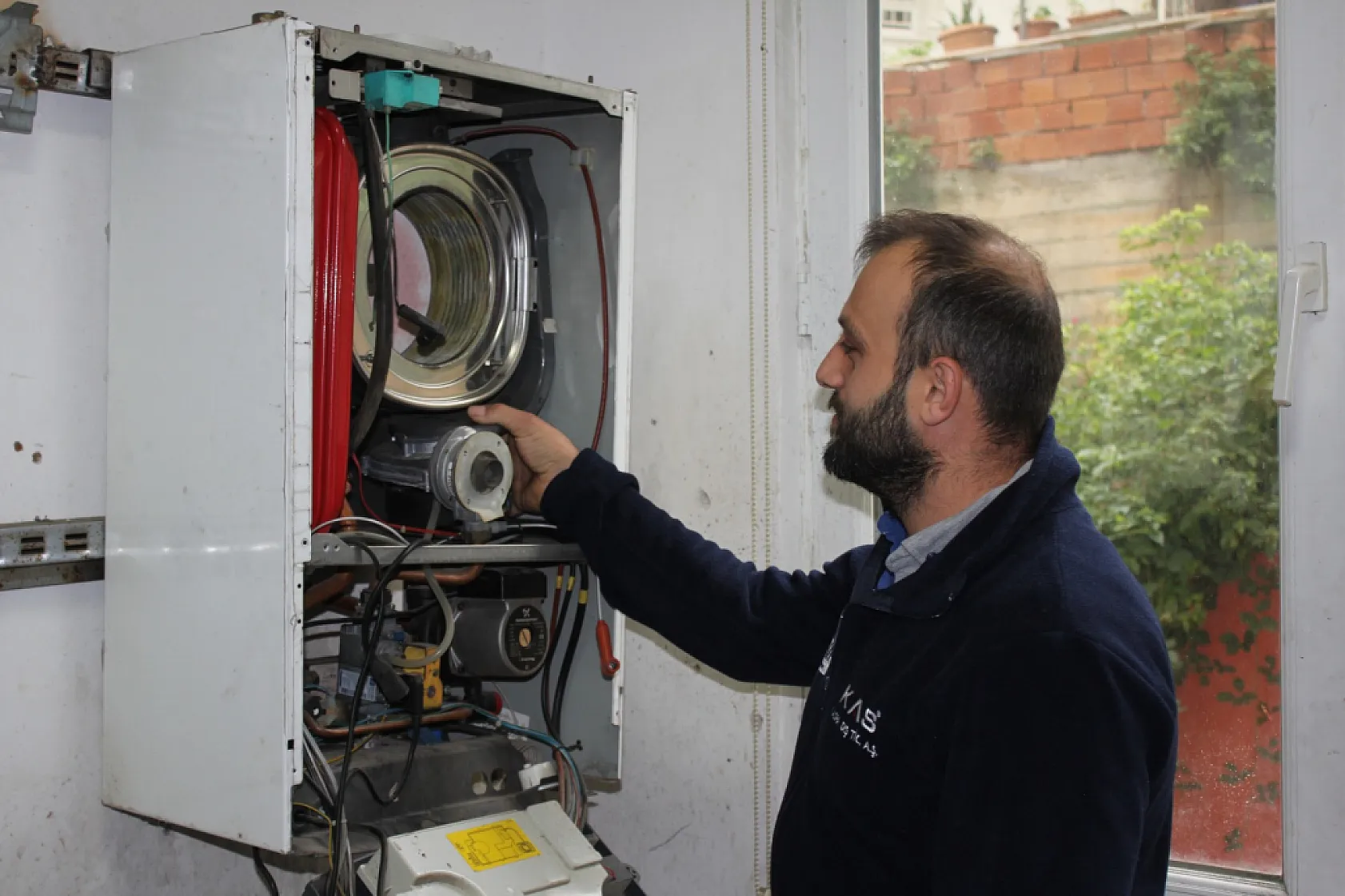 Kombi Bakımı Neden Önemli? Petek Temizliği Neden Şart? Ustasından Yanıtlar..