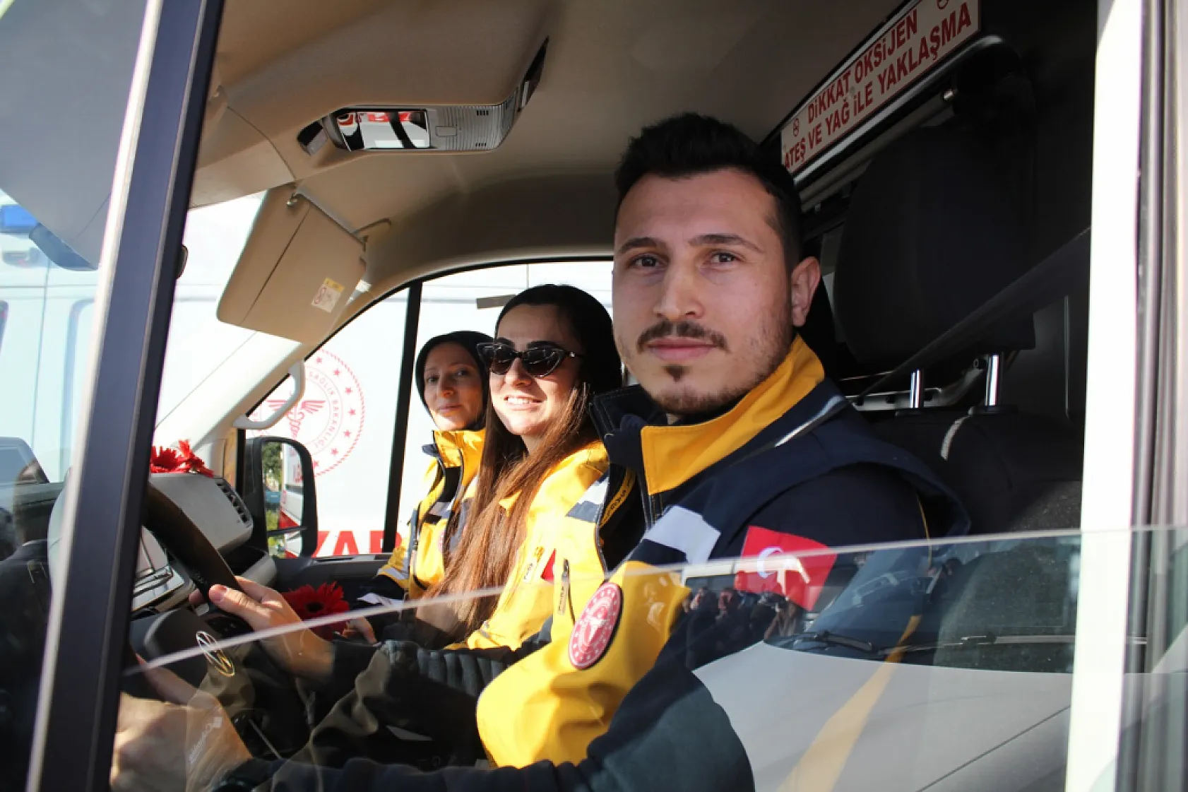 Türkiye'de Bir İlk: 100 Ambulans Aynı Anda Hizmete Girdi