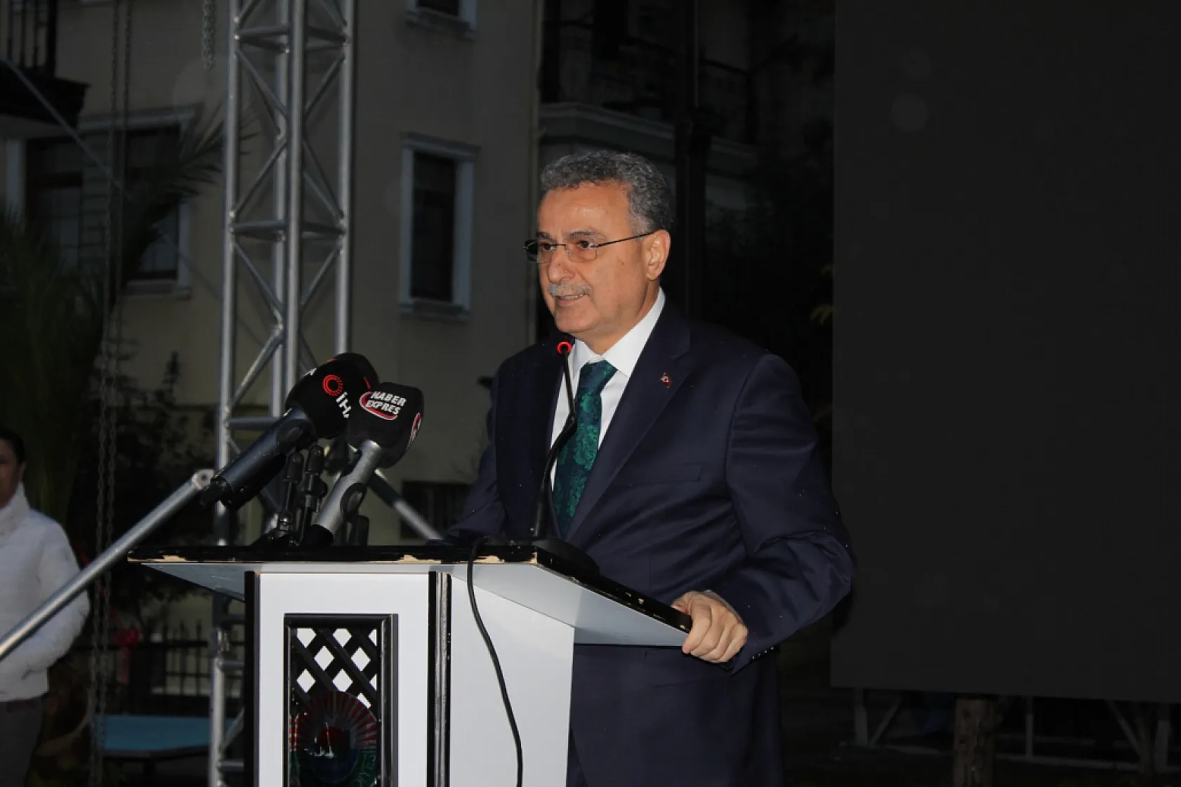 Kadınların Buluşma Noktası Hanımeli Konağı Kapılarını Açtı