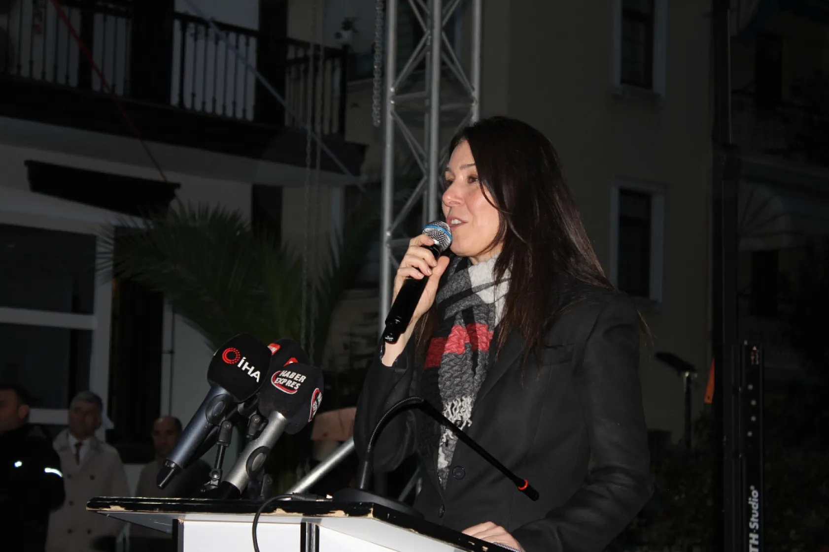 Kadınların Buluşma Noktası Hanımeli Konağı Kapılarını Açtı