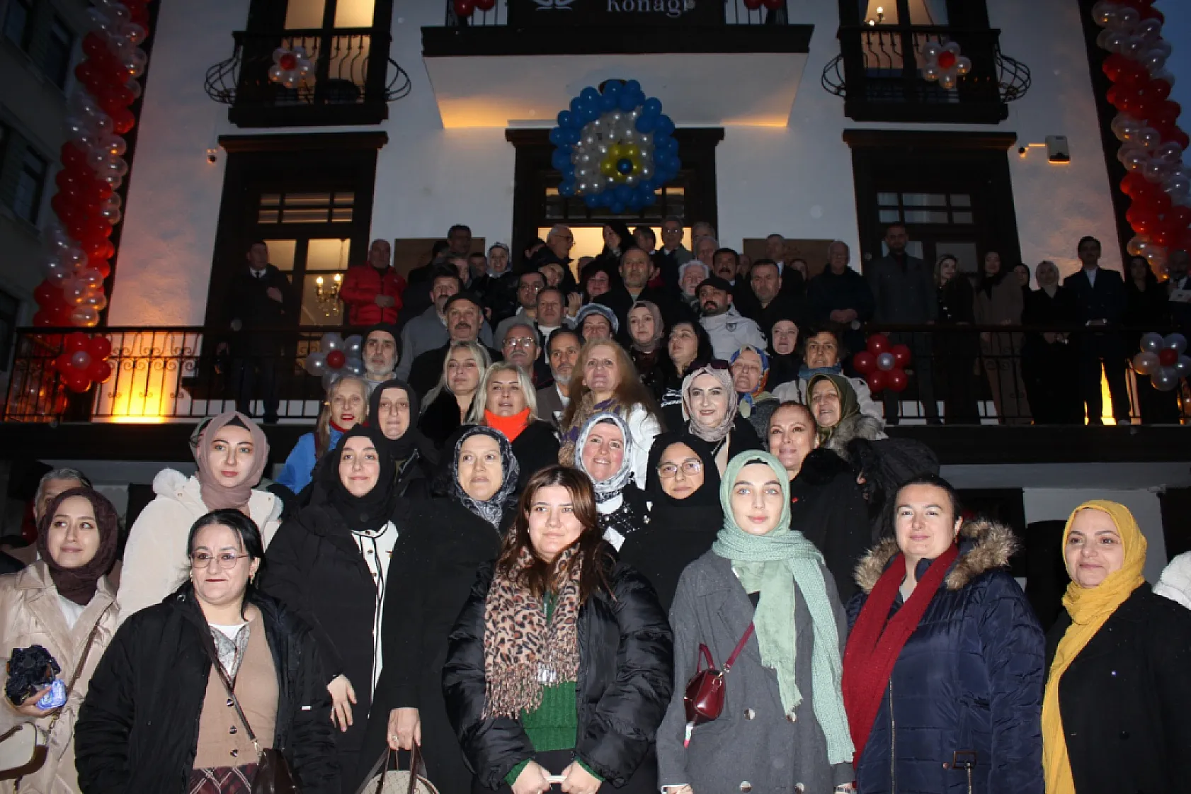 Kadınların Buluşma Noktası Hanımeli Konağı Kapılarını Açtı