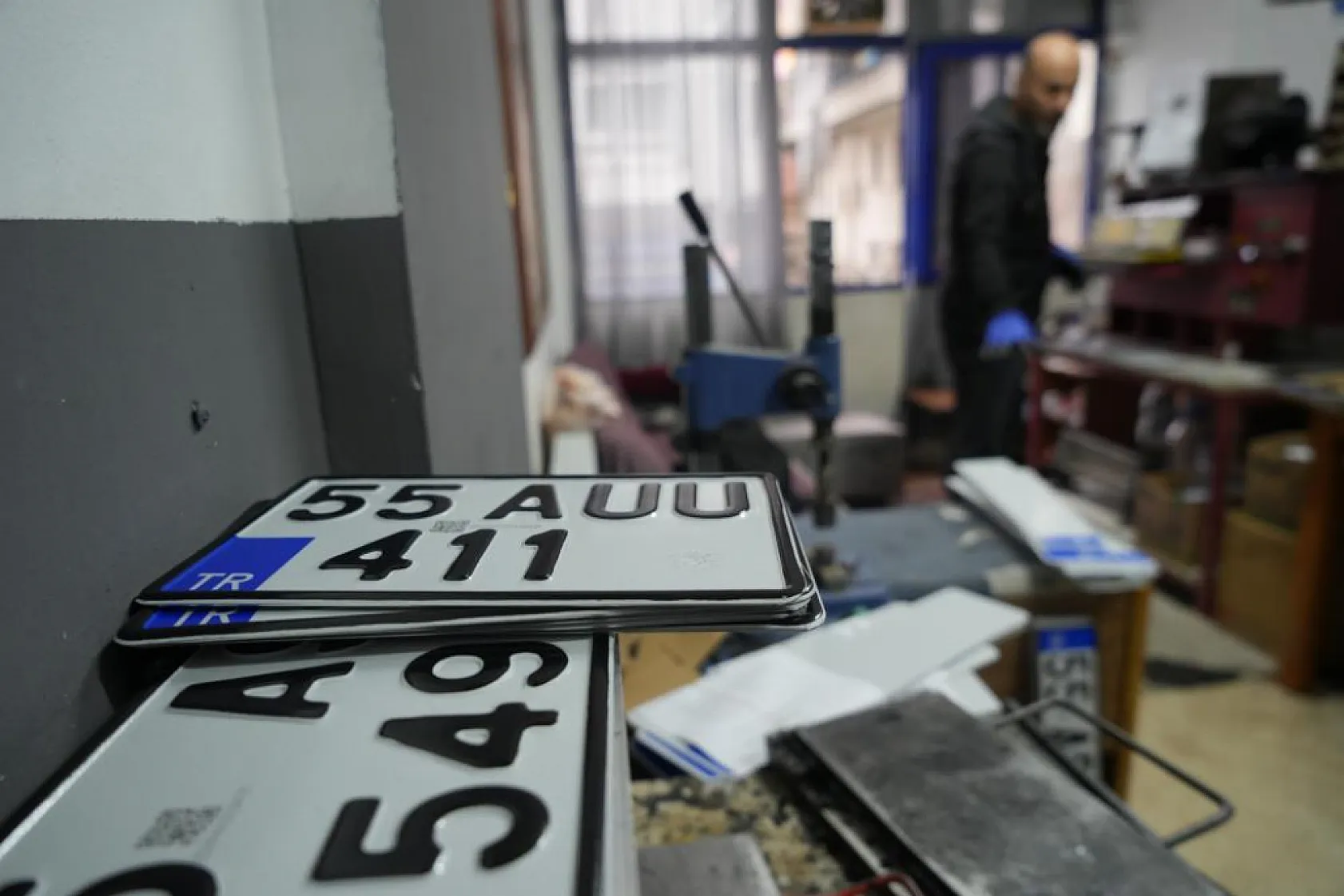 Samsun'da 1 Nisan öncesi plaka çıkmazı!  'Dün orijinaldi, bugün standart dışı!'