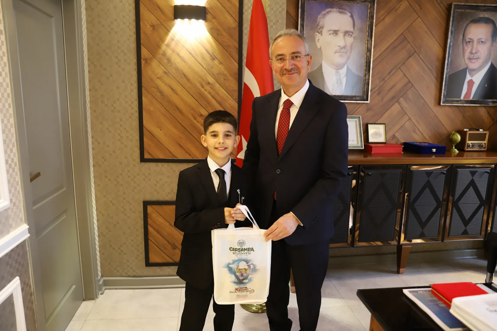 Çarşamba'nın yeni başkanları görevi devraldı