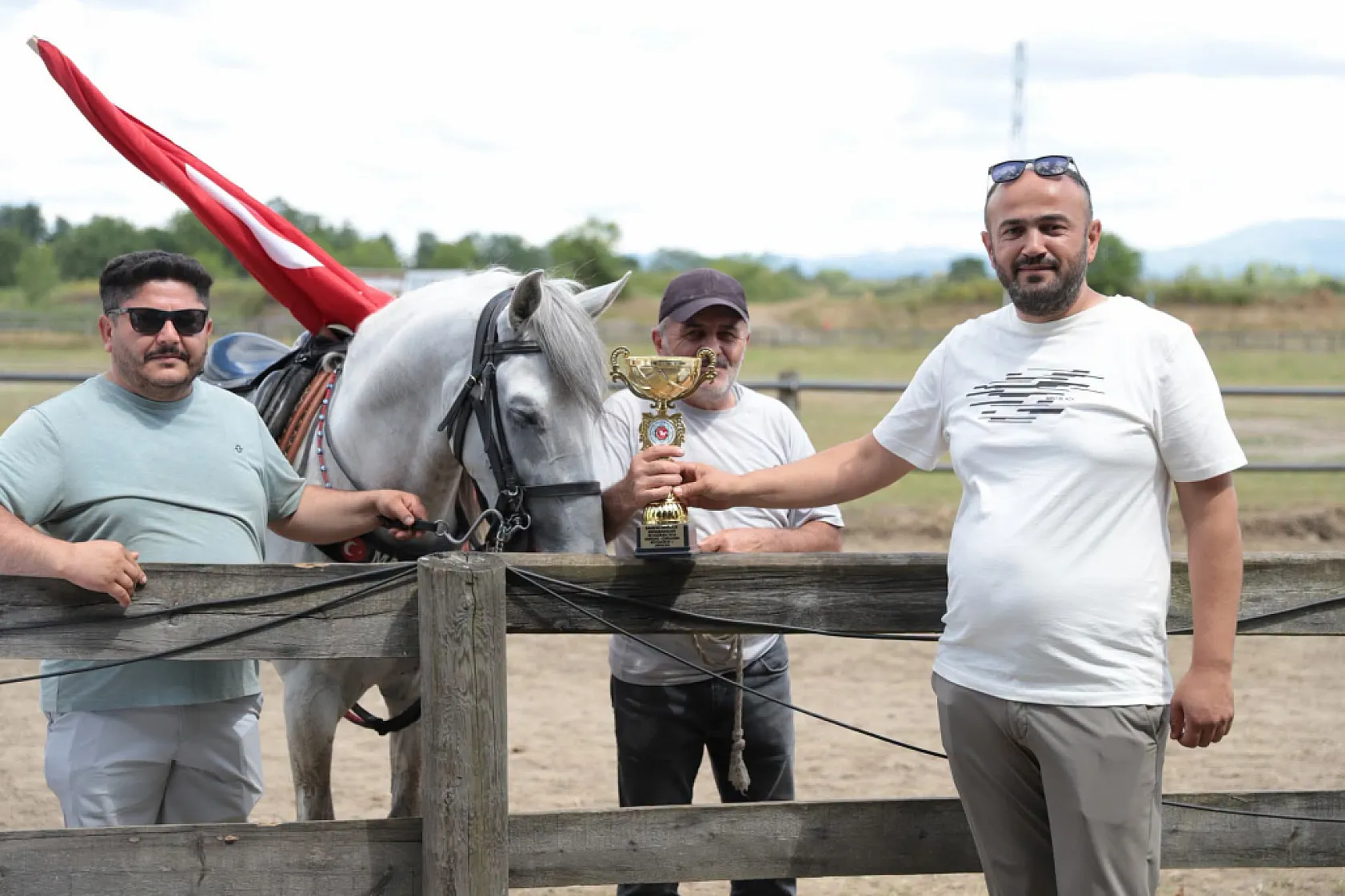Samsun Çarşamba'da 63 at 7 kategoride kıyasıya yarıştı