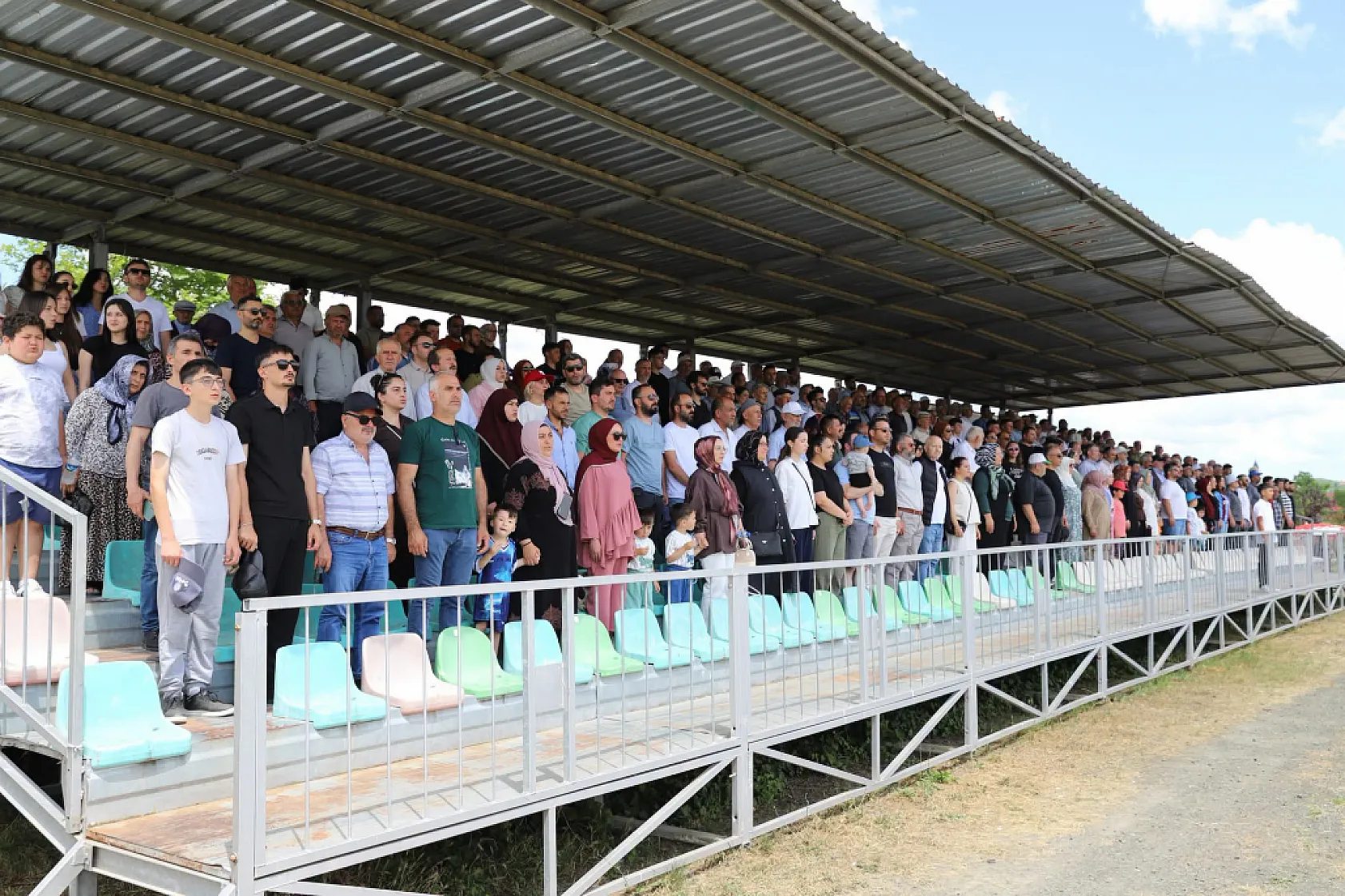 Samsun Çarşamba'da 63 at 7 kategoride kıyasıya yarıştı