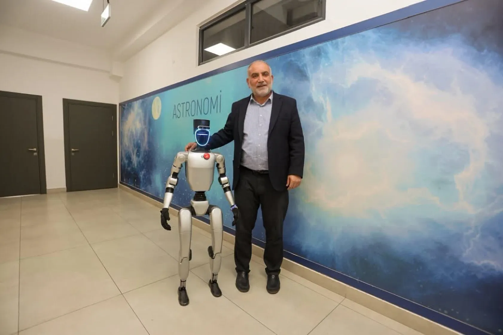 CANİKMAN öğrencilerle buluşmak için yola çıkıyor