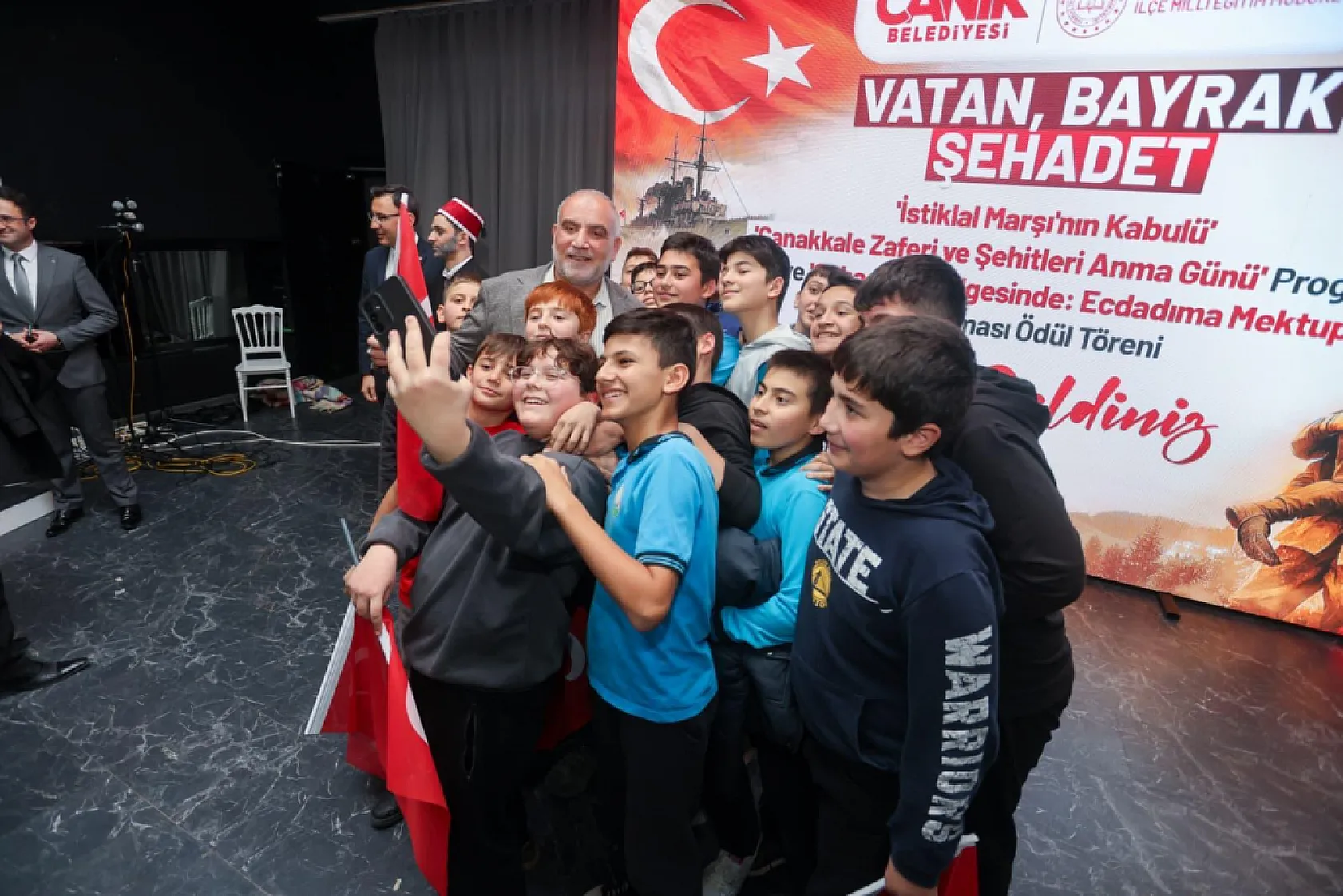 Canik'te Gençler Ödüllerine Kavuştu