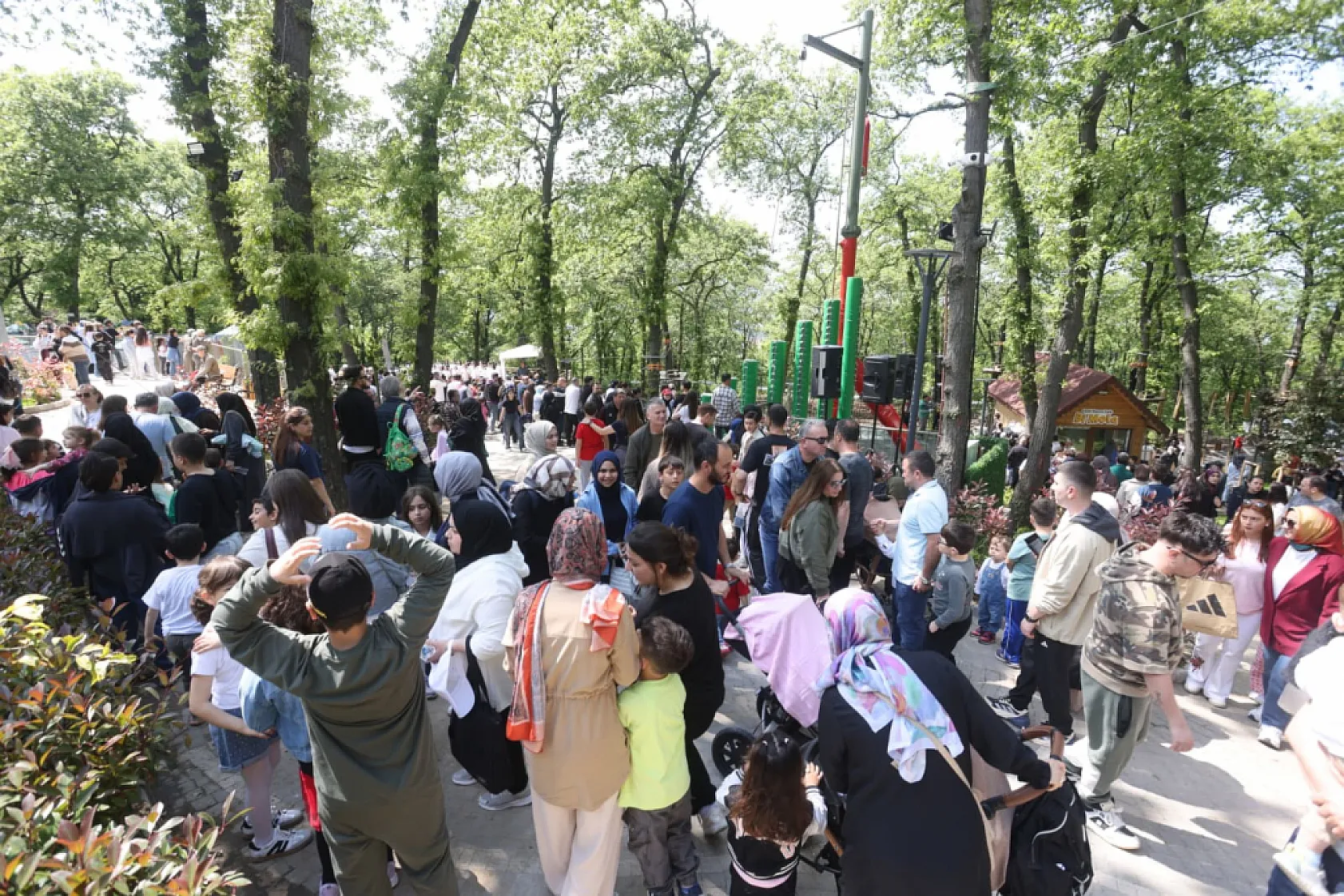 Canik Macera Parkı'ndan muhteşem başlangıç: İlk günden 10 bini aşkın ziyaretçiyle rekor!
