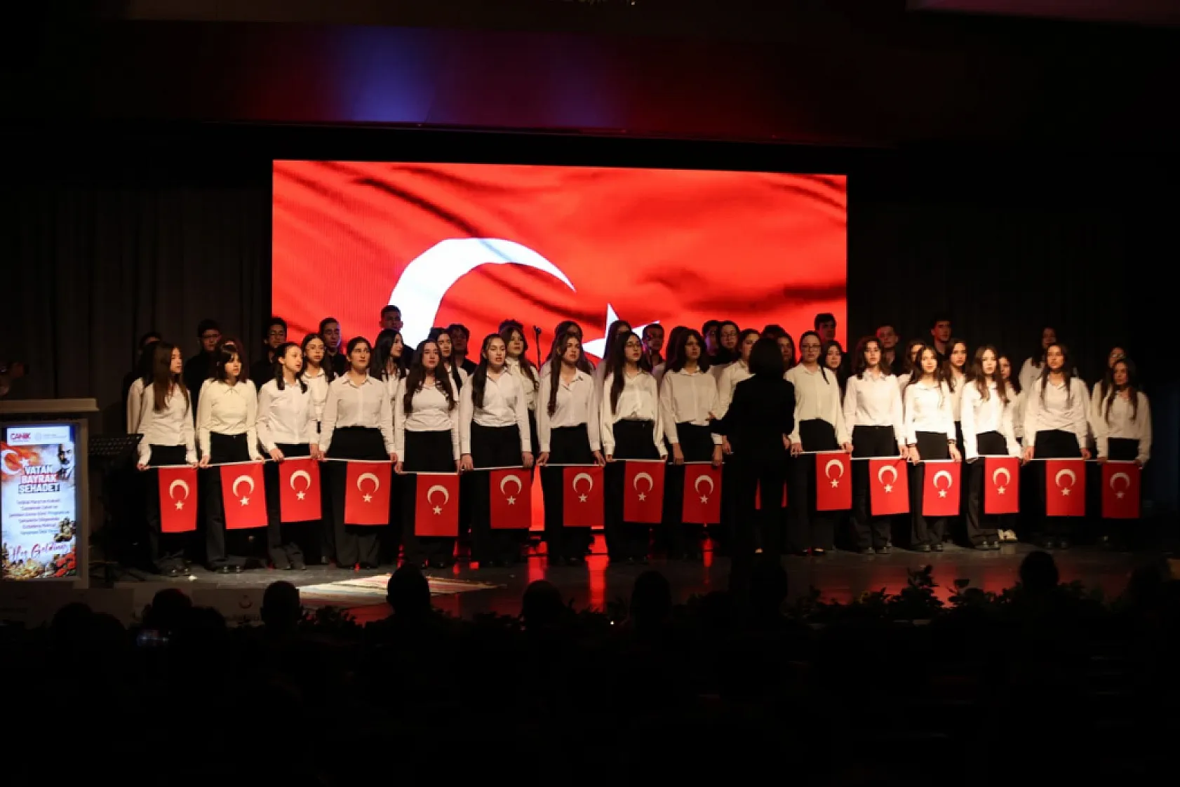 Canik'te 'Vatan, Bayrak, Şehadet' Coşkusu: Çanakkale Ruhu Yaşatıldı