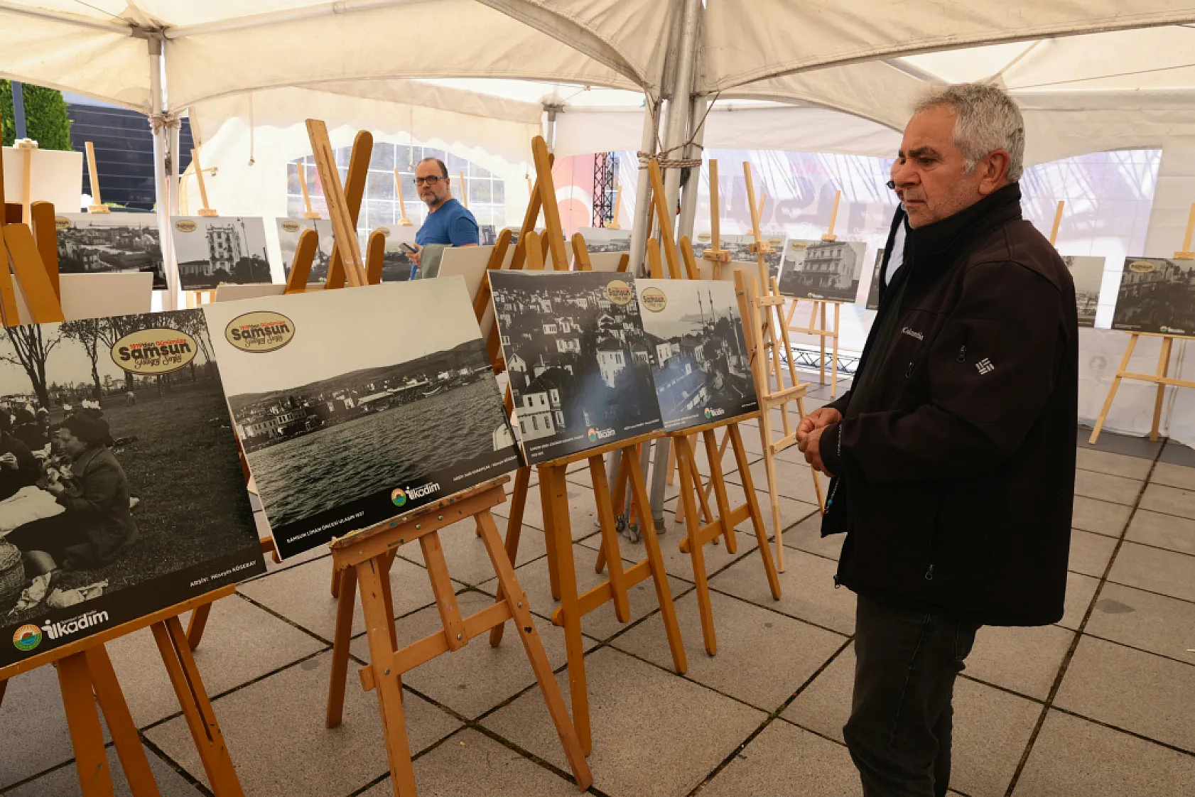Samsun'un hafızası Kurtuluş Yolu'nda canlandı: 1919'dan bugüne nostalji sergisi yoğun ilgi gördü