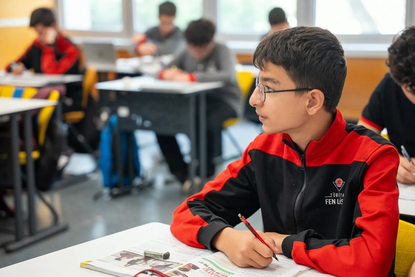 TÜBİTAK Fen Lisesi başvurularında son gün: Giriş sınavı 18 Temmuz'da