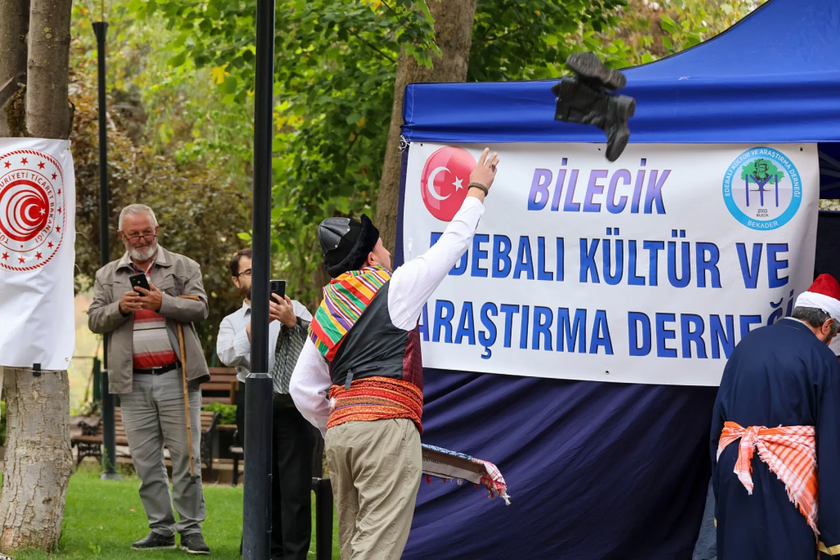 Pabucu dama atılmak deyiminin hikâyesi Bilecik'te canlandırıldı