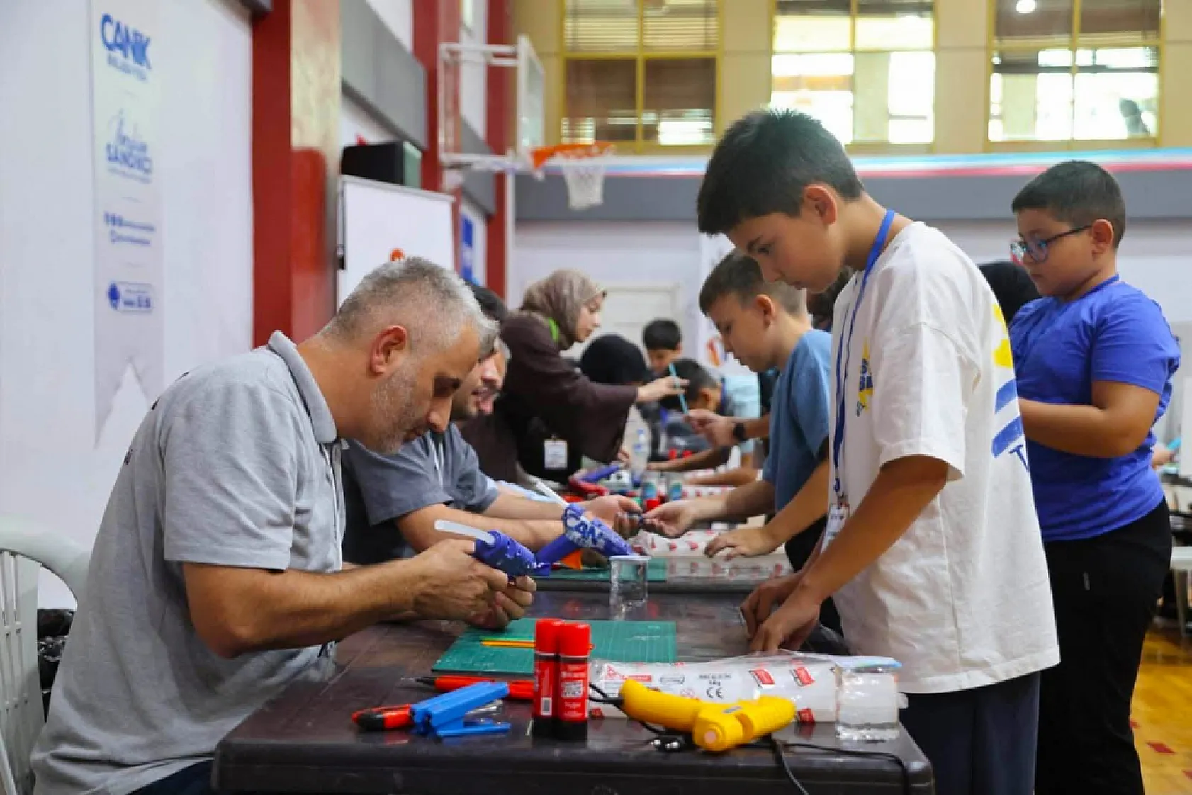 Canik'te gençler teknoloji sınavında hünerlerini sergiledi