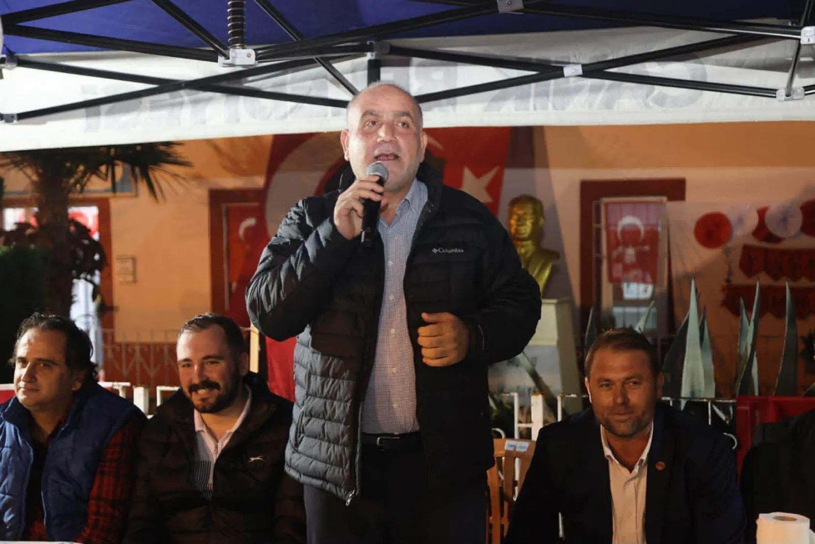 Canik'te 29 Ekim Coşkusu Fener Alayıyla Yaşandı