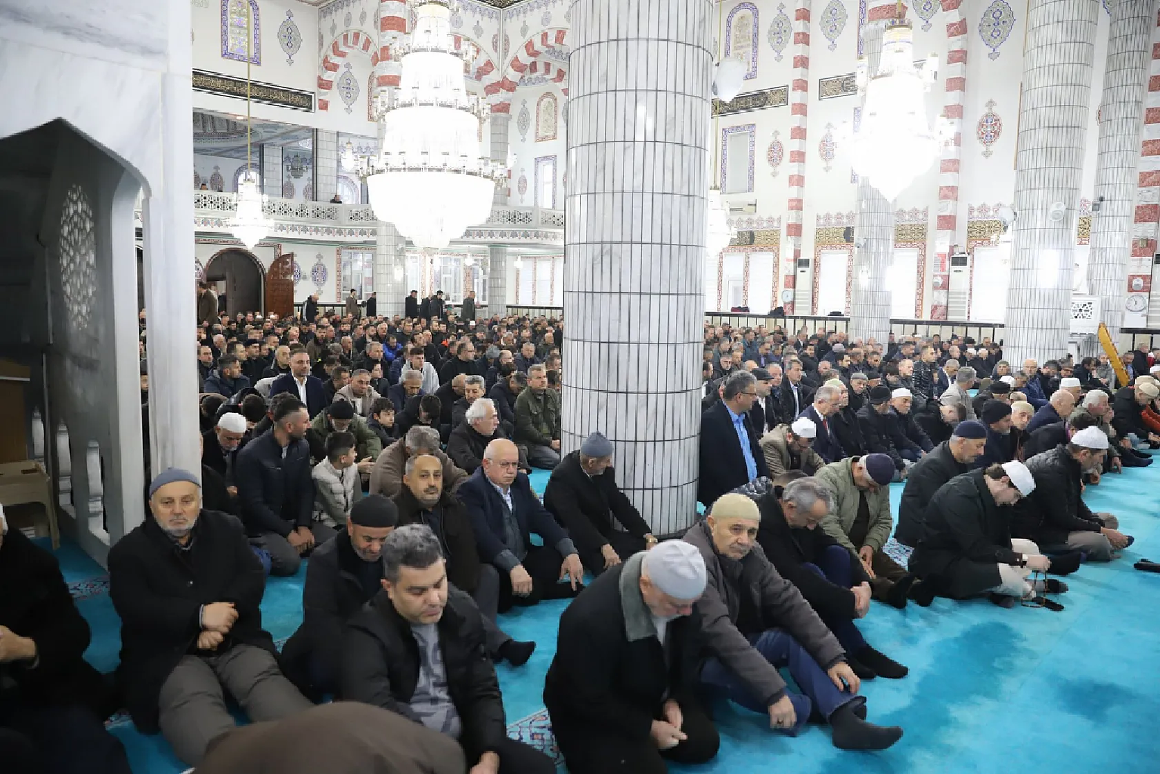 Çarşamba'da Bayram Sevinci: Başkan Dündar Vatandaşlarla Buluştu