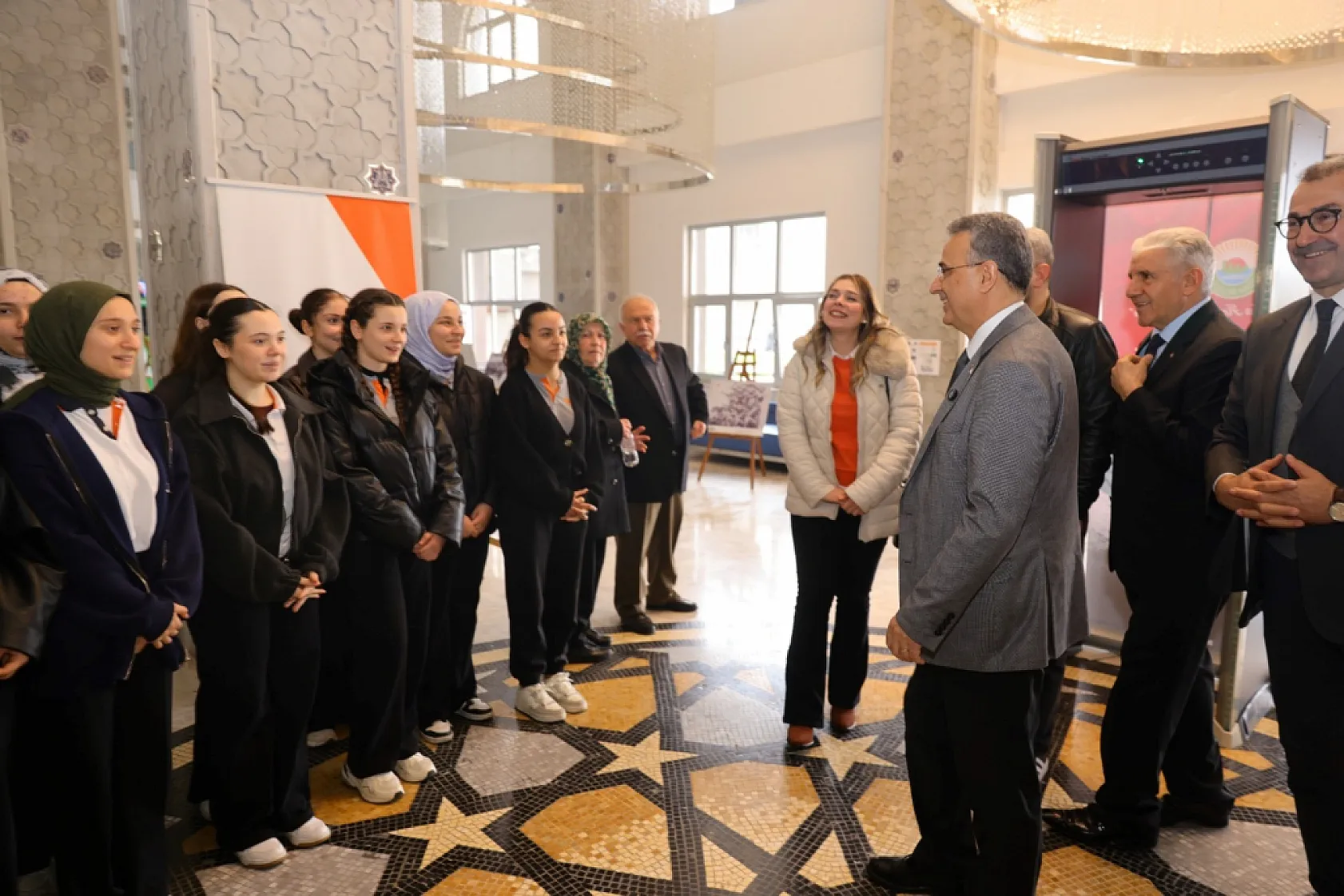 İlkadım'da Çanakkale ve Sarıkamış sergisi açıldı