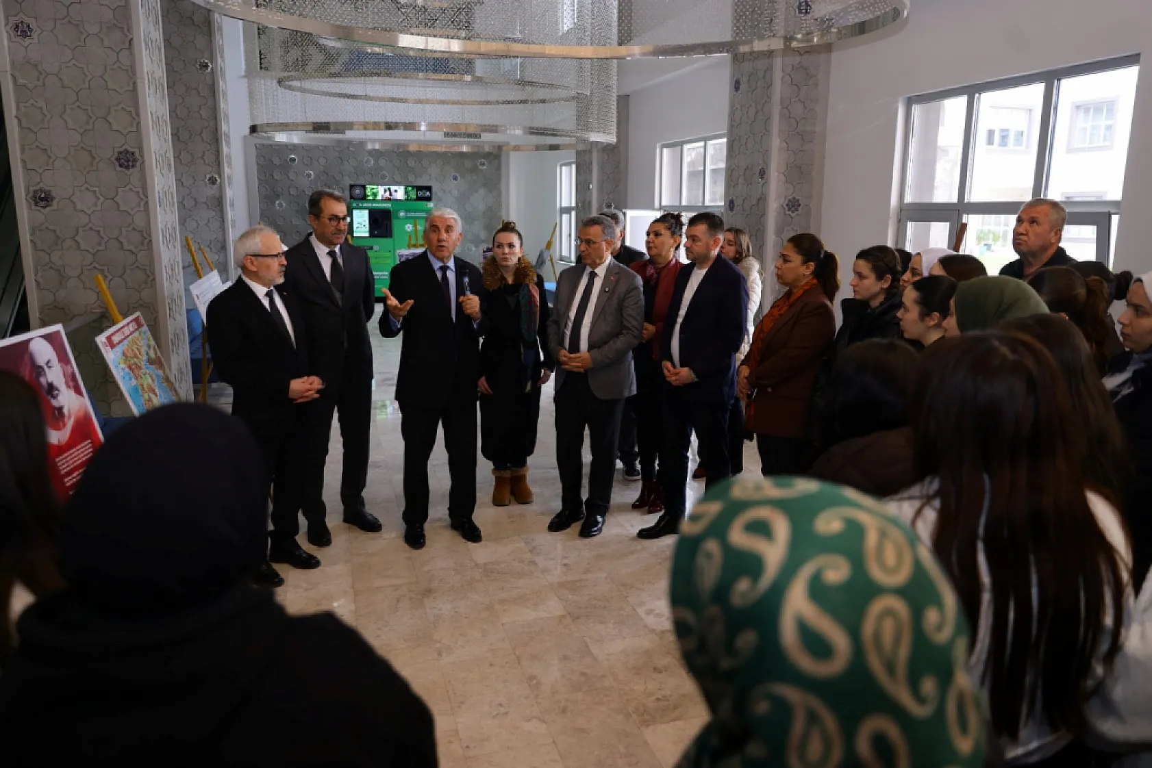 İlkadım'da Çanakkale ve Sarıkamış sergisi açıldı