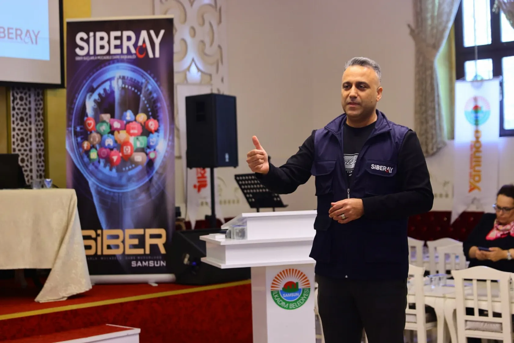 Dijital tehlike kapıda: Samsun'da siber dolandırıcılığa karşı alarm!
