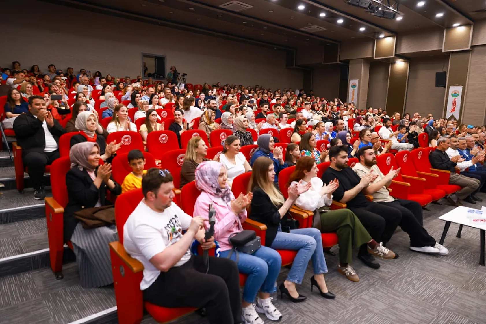 İlkadım'da Gelenekten Geleceğe Uzanan Türkü Yolculuğu