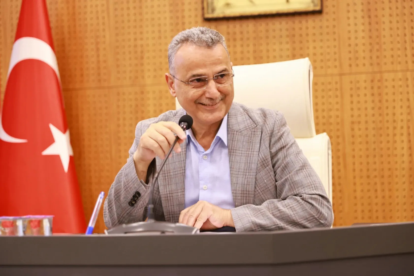İlkadım'ın Parklarına Kırmızı Beyaz Dokunuş