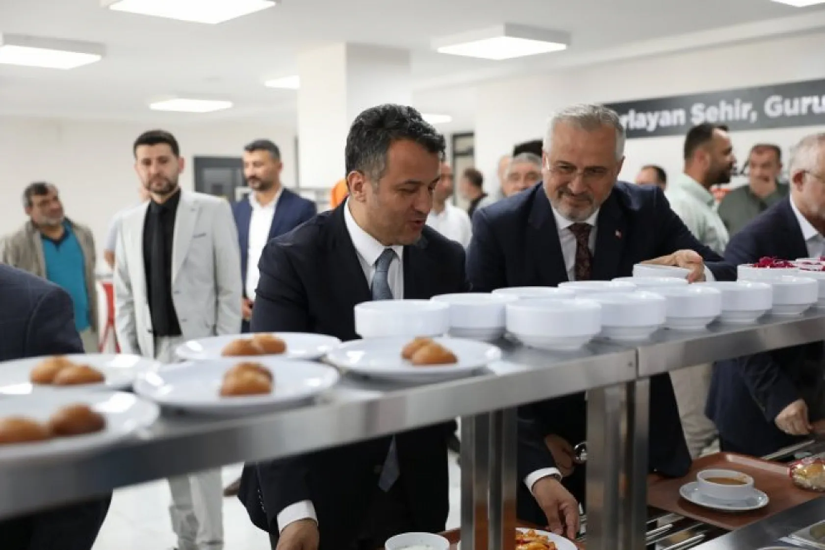 Çarşamba'ya 153 Restoran gelmeli mi?