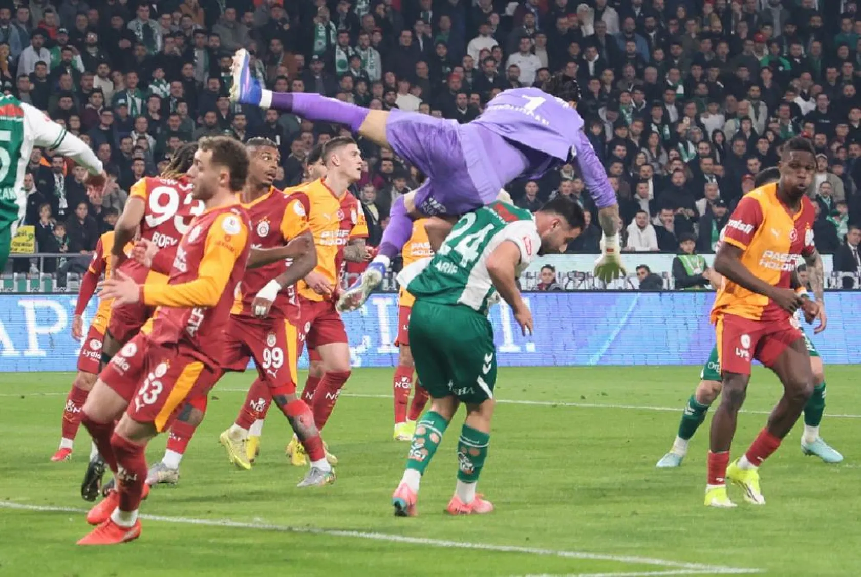 Zafer ev sabinin! Konyaspor: 2 - Galatasaray: 0