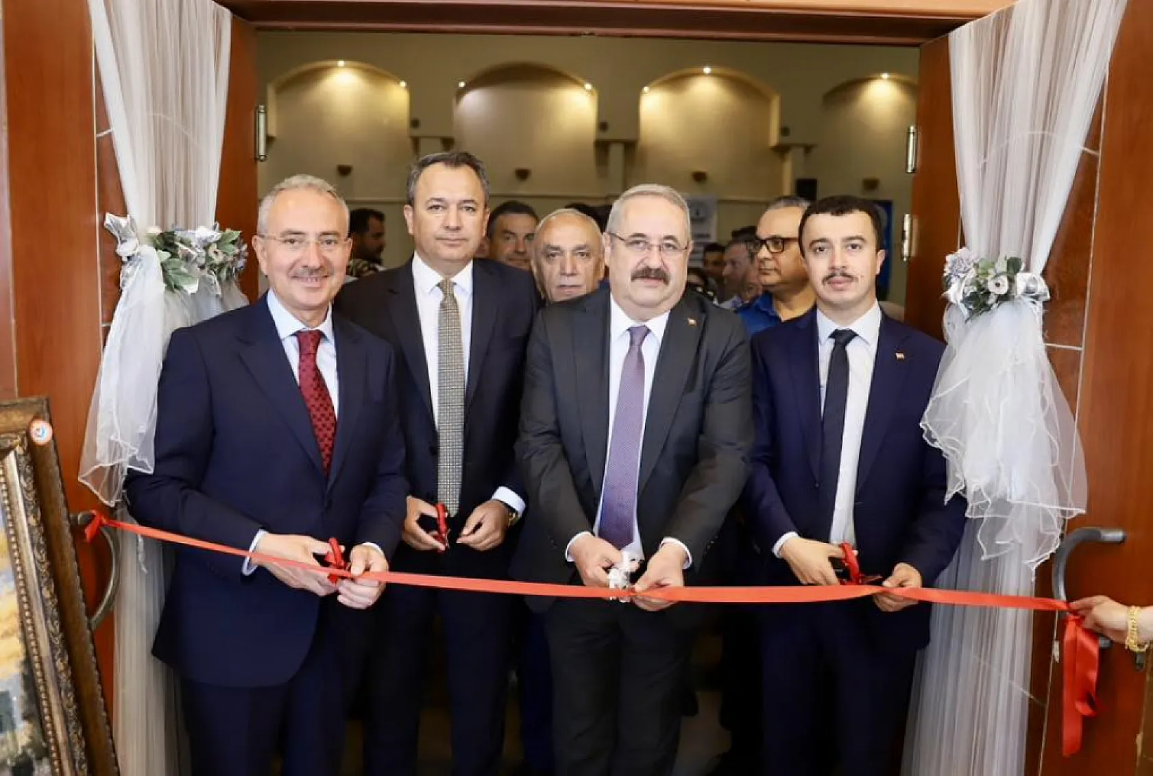 Halk eğitim merkezi kursiyerlerinden göz dolduran sergi