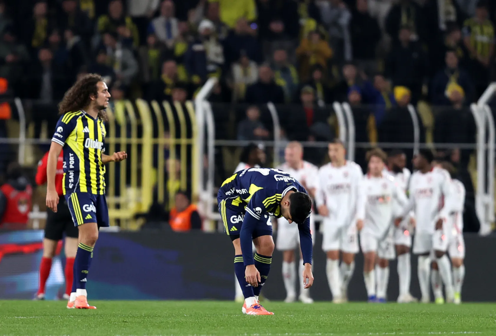 Kadıköy'de ilk yarının yıldızı Mouandilmadji oldu