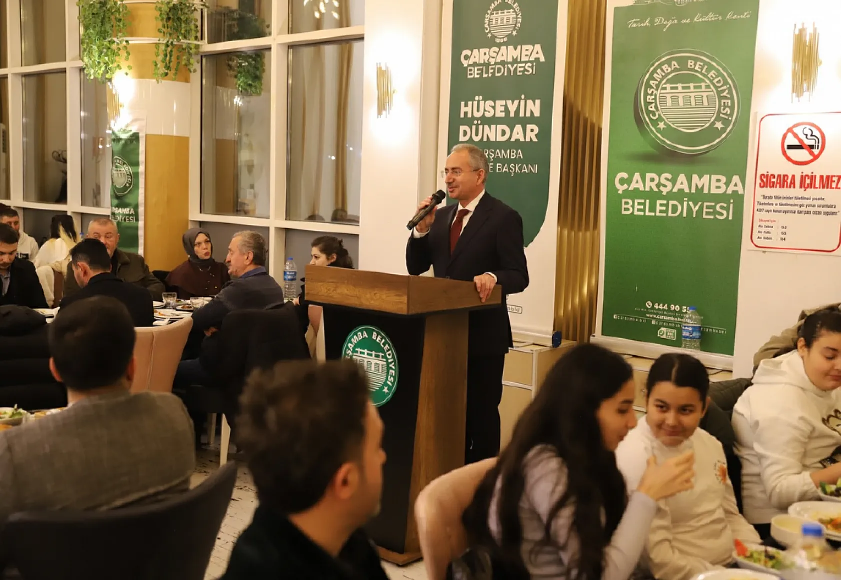 Belediye personeli iftarda buluştu