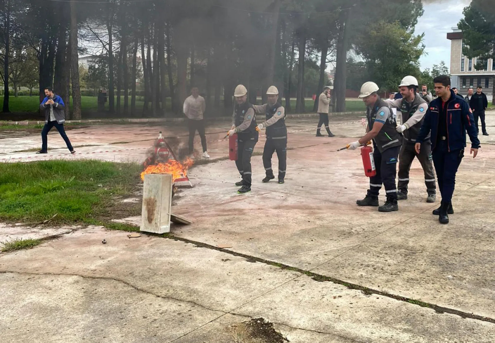 Çarşamba'da Yangın Alarmı! Tatbikat Nefes Kesti