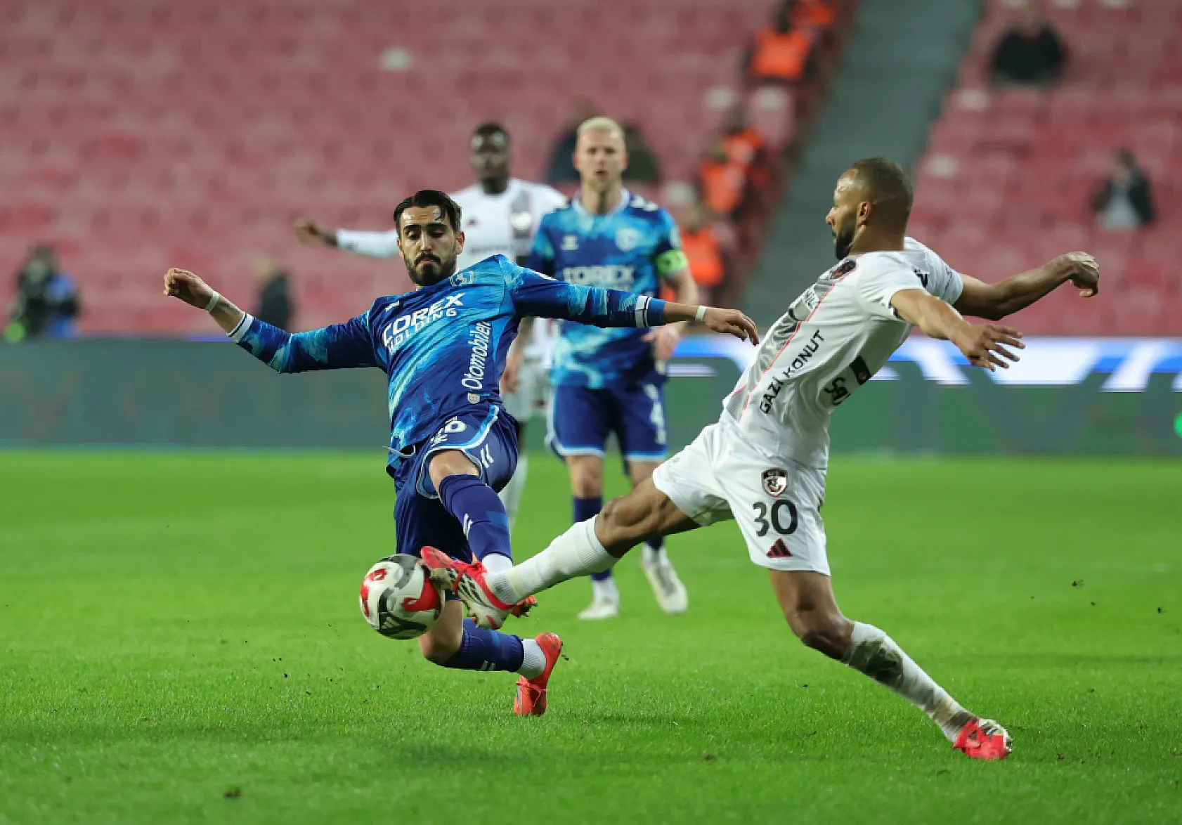 Samsunspor-Gaziantep FK Maçından Kareler