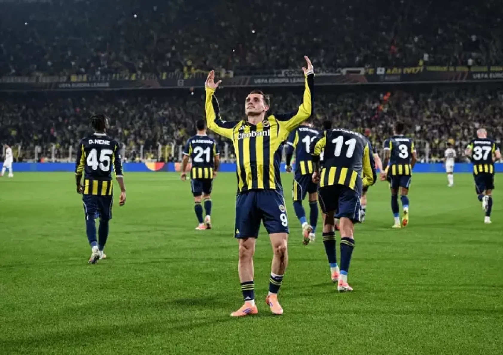 Türk takımları 3'te 3 yaptı