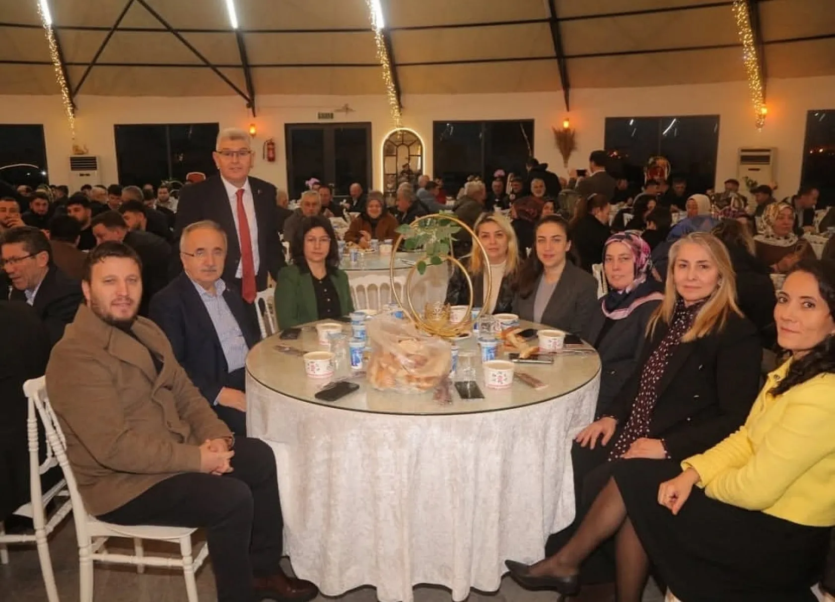 AK Parti Çarşamba Teşkilatı Danışma Meclisi ve İftar programında buluştu