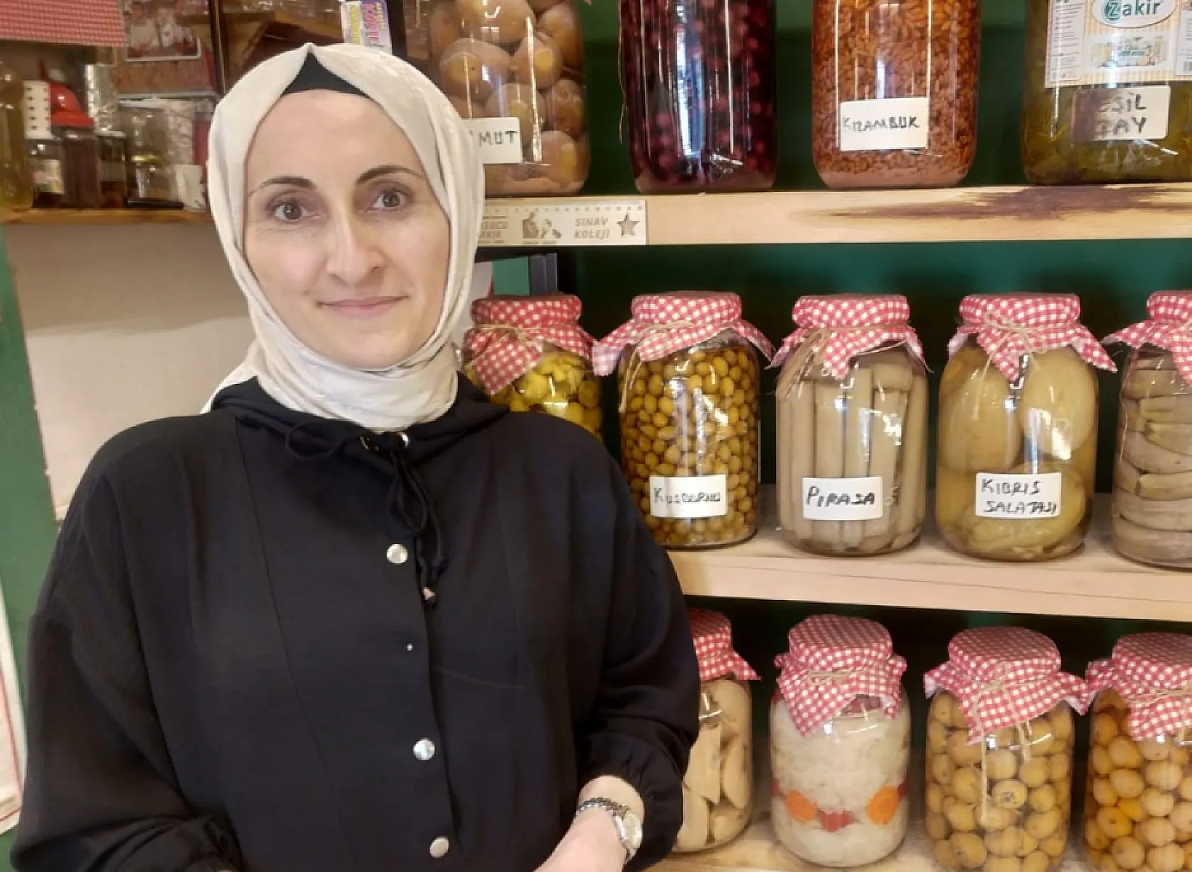 Turşu Geleneği Kadın Eliyle Yaşıyor