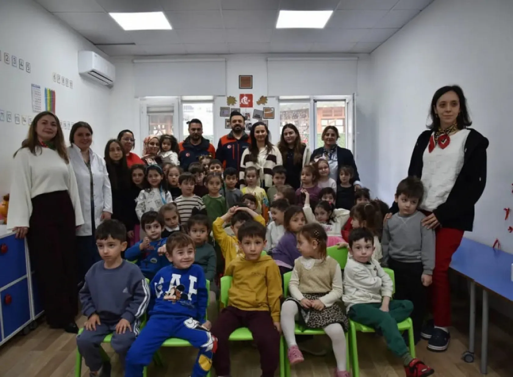Miniklere afet bilinci aşılandı