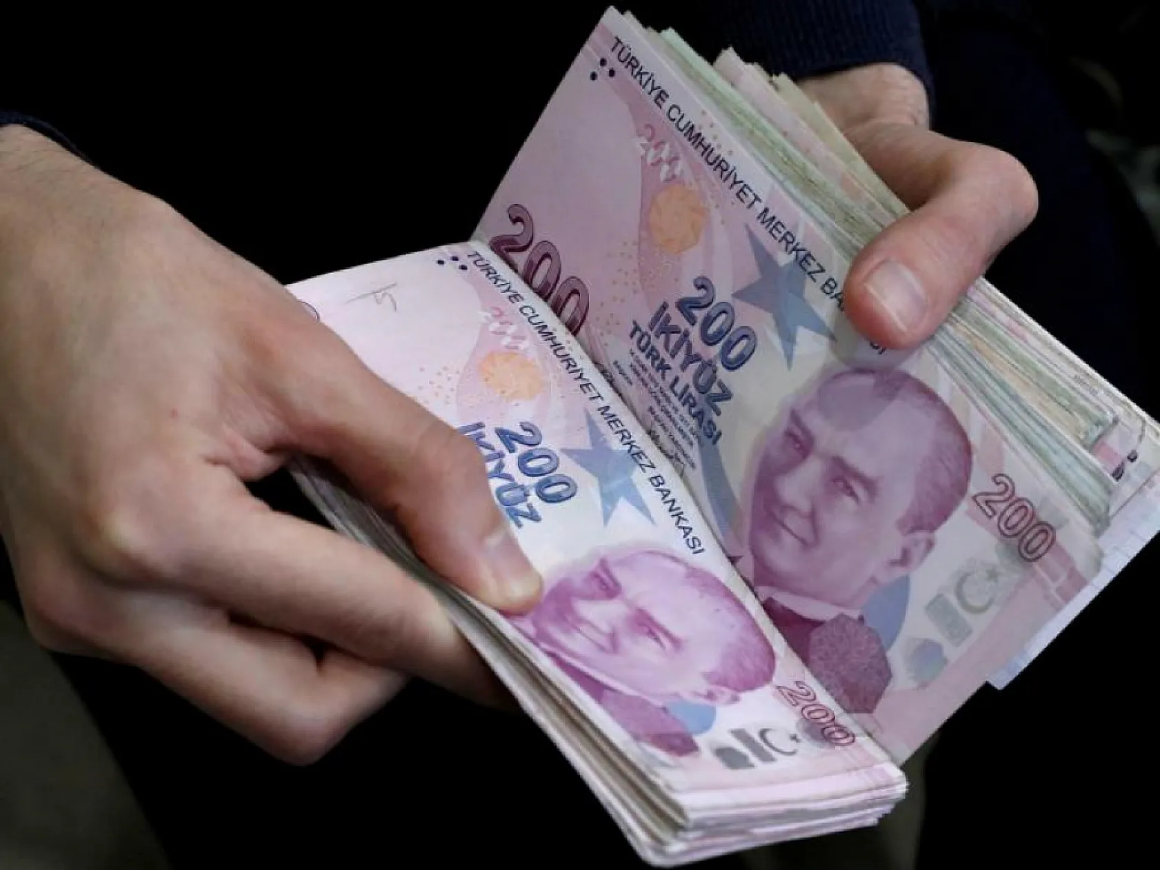 Emekliye bayram öncesi müjde! İkramiye için masadaki 3 sürpriz rakam belli oldu