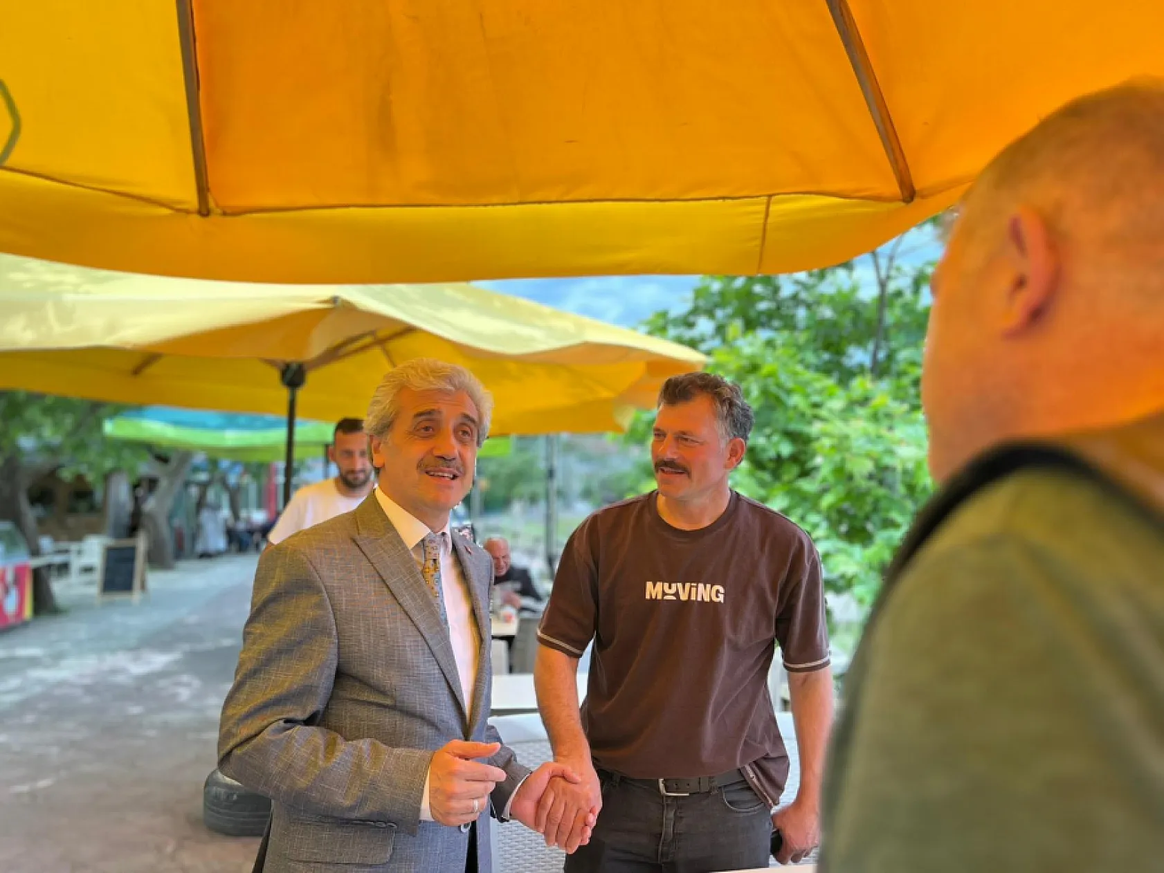 SP Ayvacık'ta esnafla buluştu