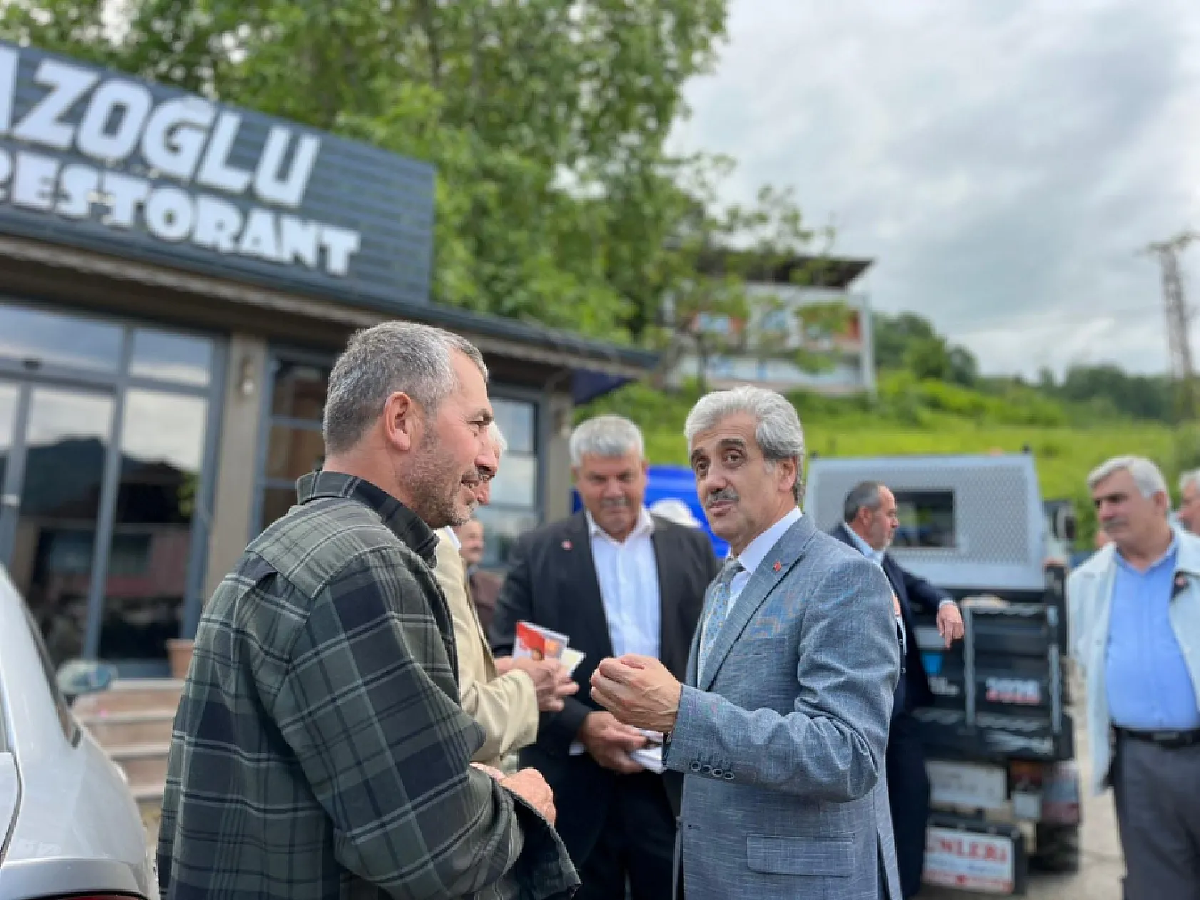 SP Ayvacık'ta esnafla buluştu