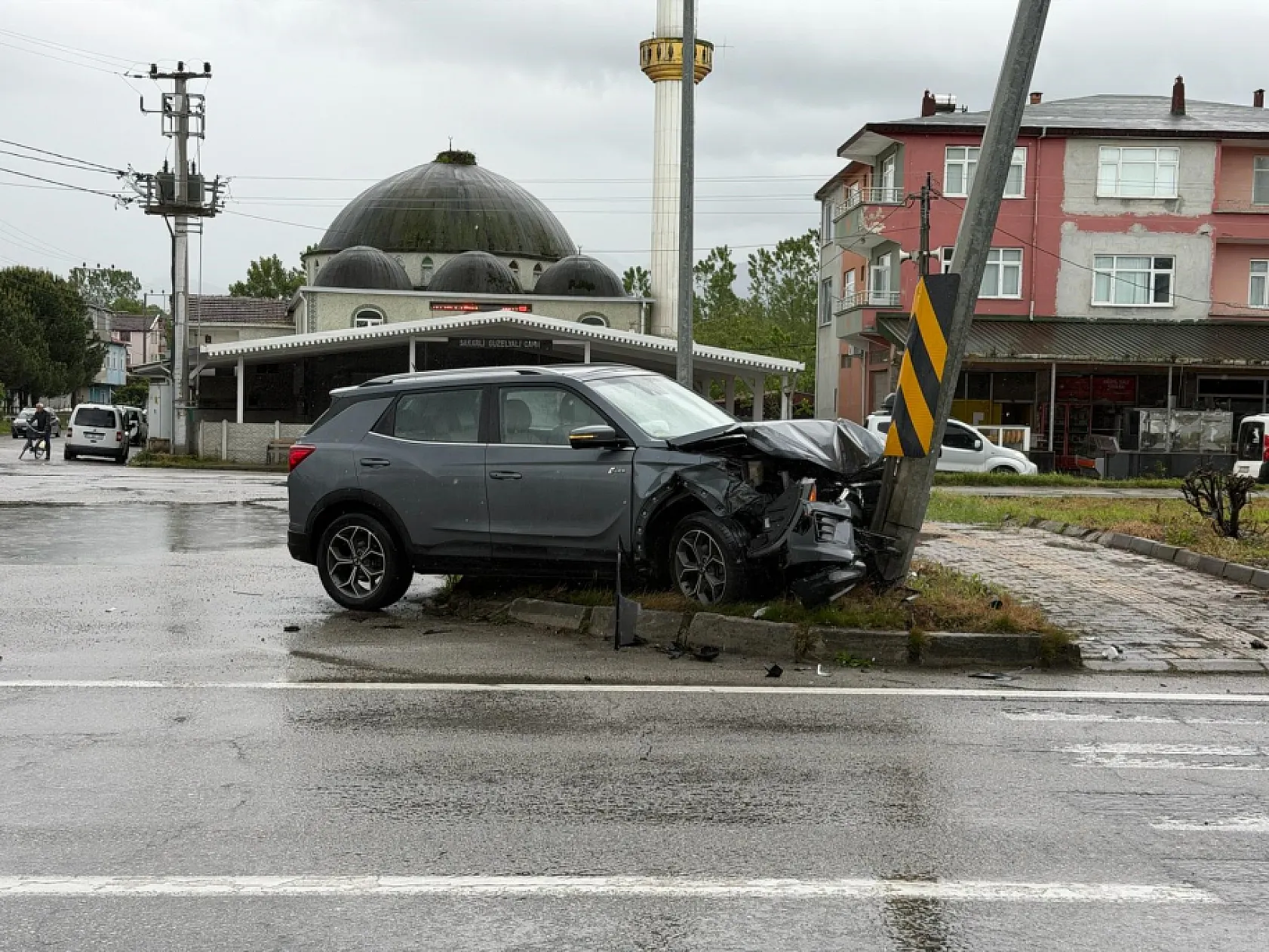 Samsun'da düğün yolunda feci kaza!