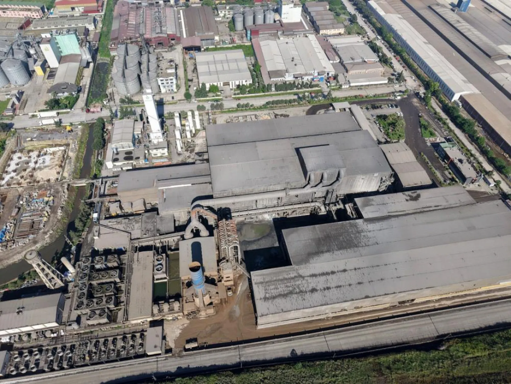 Samsun'da 3 işçiye mezar olan fabrika havadan görüntülendi