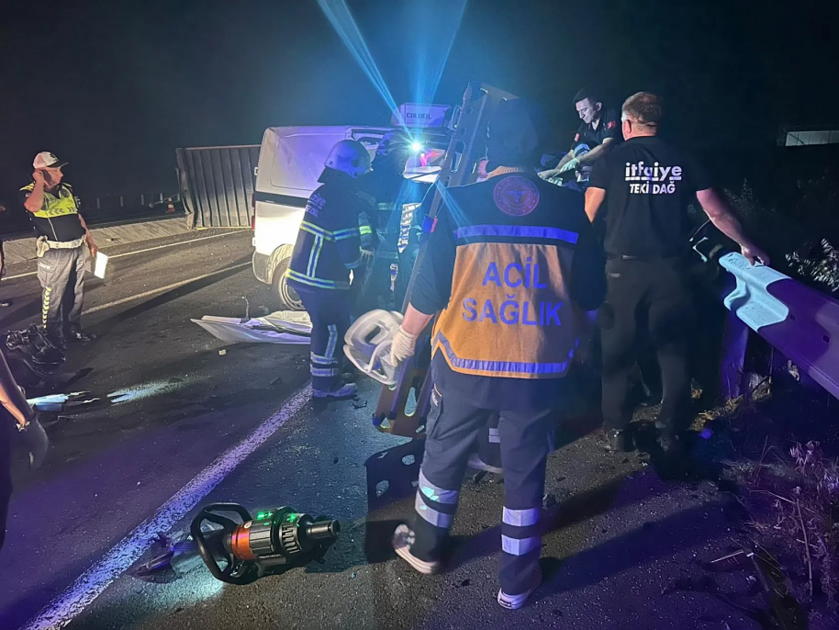 Tekirdağ'da Feci Zincirleme Kaza: Tırdan Kopan Dorse 3 Can Aldı