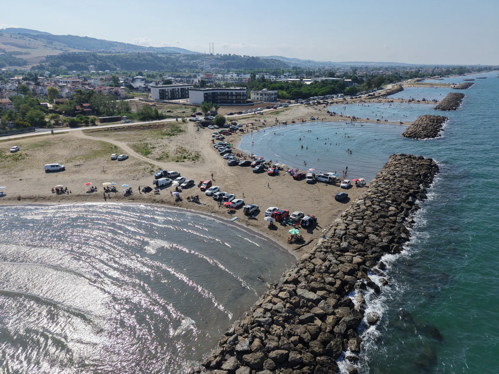 Samsun'da Ege'yi Aratmayan Görüntü: Dalgakıran Koyları Tatilcilerin Gözdesi